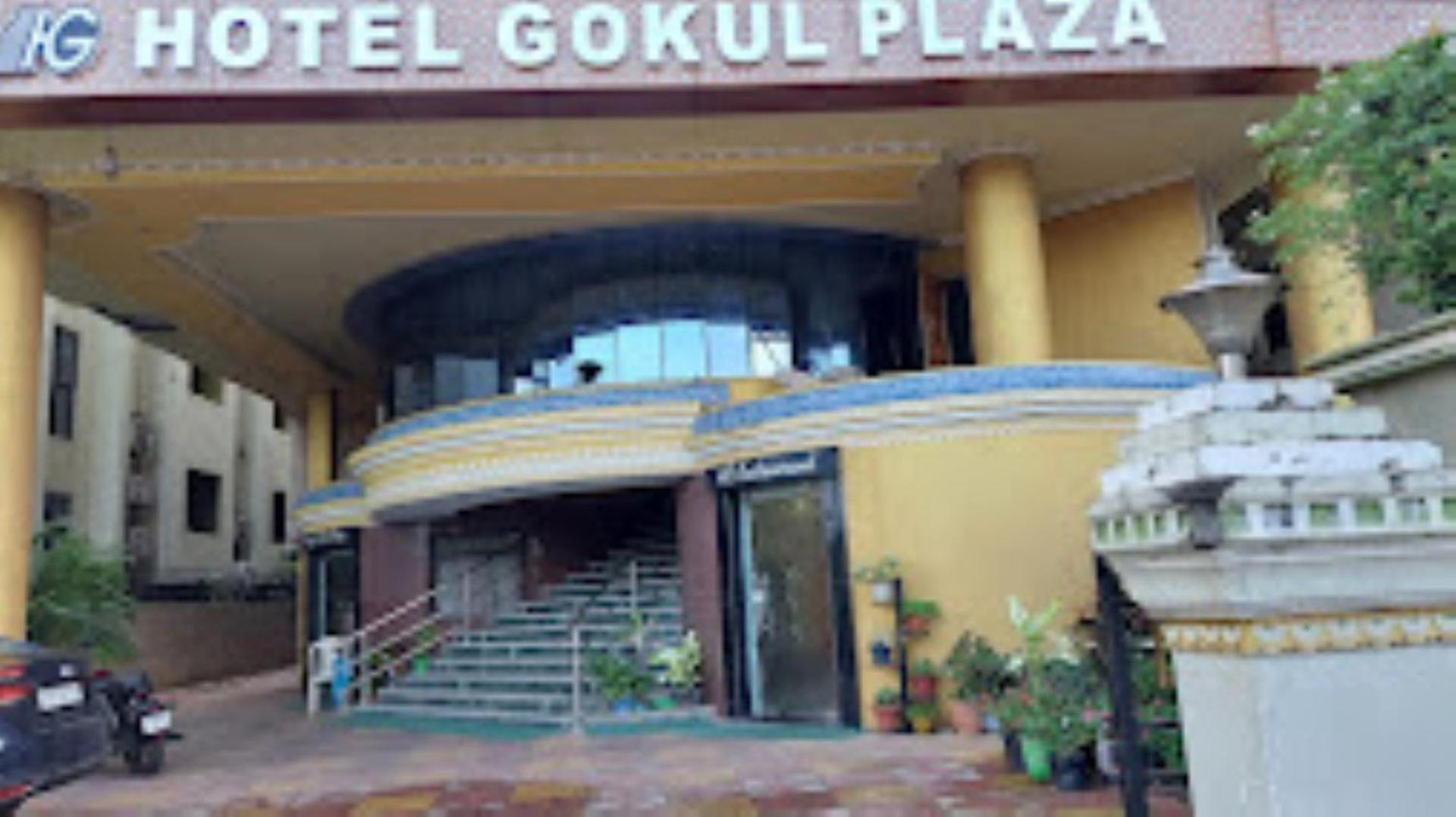 Gokul Plaza Hotell Bhubaneswar Exteriör bild